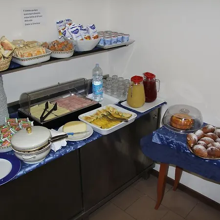 Hotel Vela Azzurra 2*