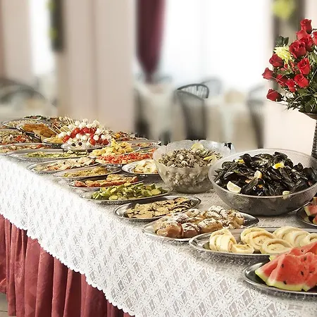 Hotel Letizia 3*