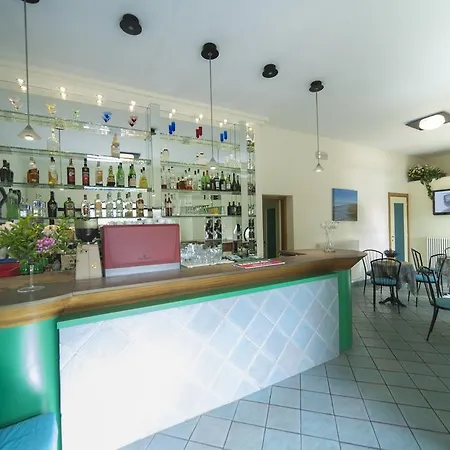 Ricchi Hotel
