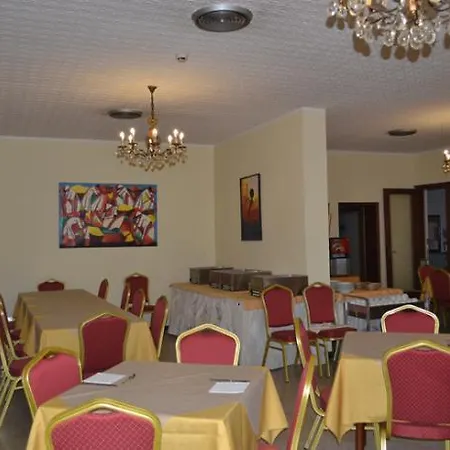 Riviera Hotel 3*