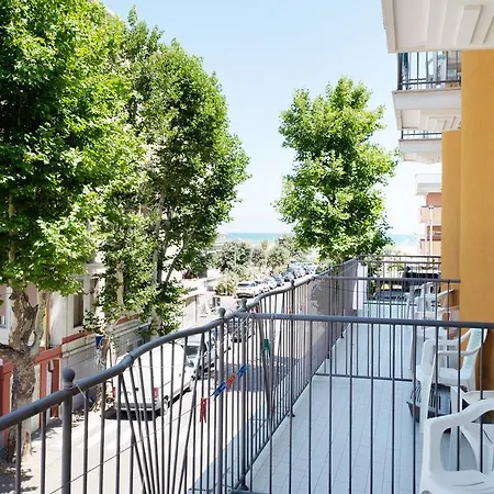 Hotel St Pierre 3*