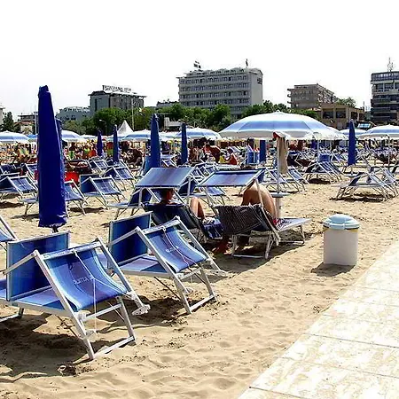 Diana Marina Hotel 3*