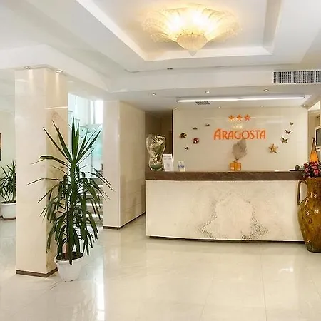 Hotel Aragosta 3*