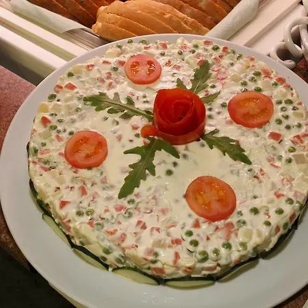 Conti Szálloda 3*