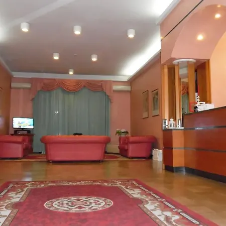 Alpen Hotel 3*
