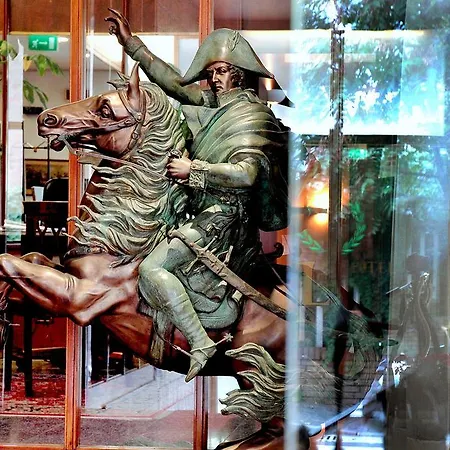 Napoleon Ξενοδοχείο
