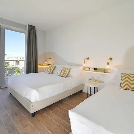 Residence Ten Suite Apartment *