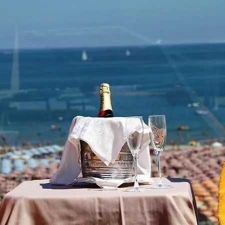 Waldorf 4* Rimini