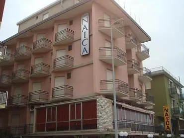 Naica Hotel 3*