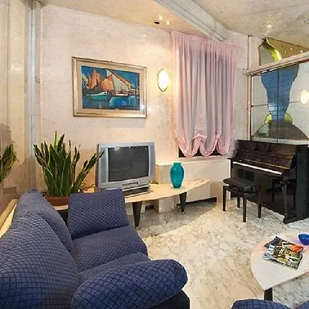 Hotel Levante 4*