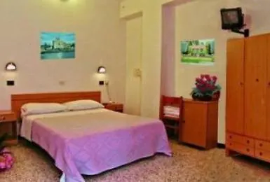 Hotel Galileo 3*