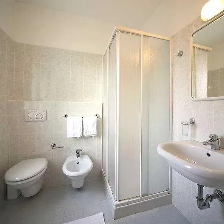 Hotel Alcazar 3*