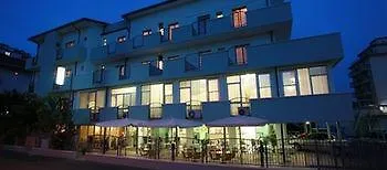Letizia Hotel