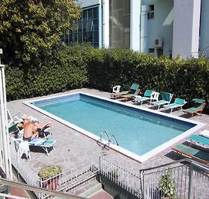 Stradiot Hotell 3*