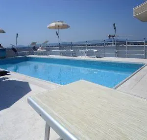 Waldorf 4* Rimini