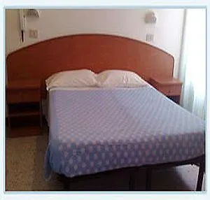 Tv Hotel 3*