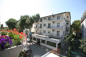 Felsinea Hotel