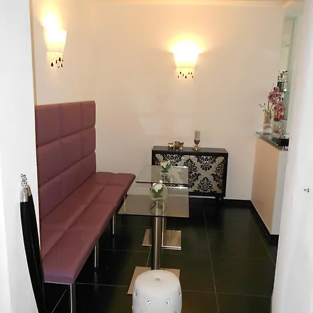 Le Viole Aparthotel