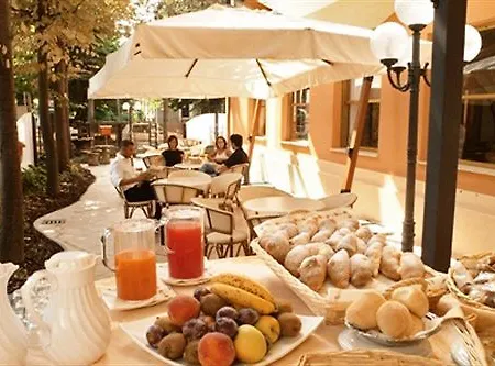 Hotel Fra I Pini