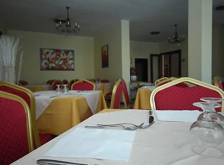 Riviera Hotel 3*