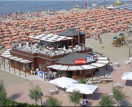 Gladiola Hotel 2*