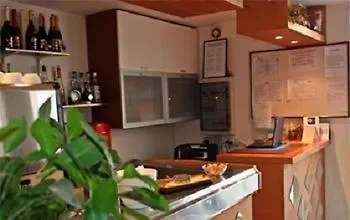 Hotel Elsi 3*