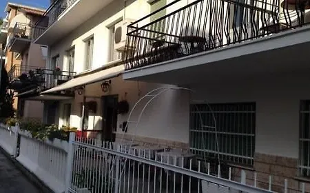 Elsi Hotel