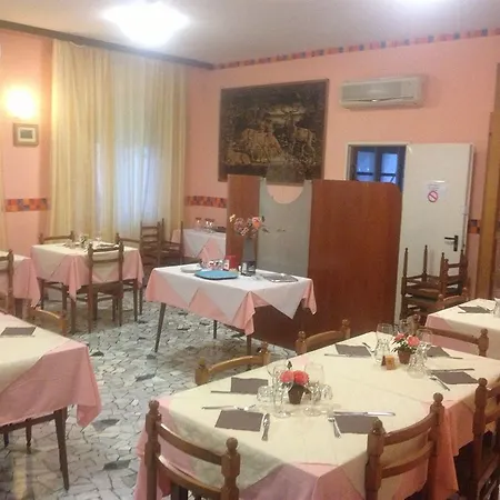 Отель Corno D'oro Римини