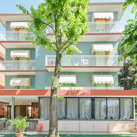 Hotel Leonarda 2*