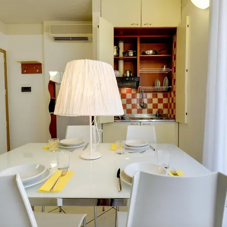 Apart Otel Riviera