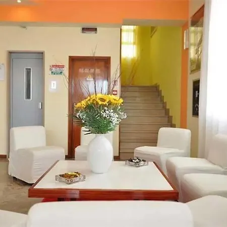 Be Hotel 3*
