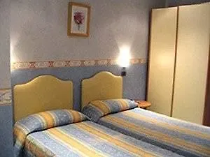 Scarlet Hotel