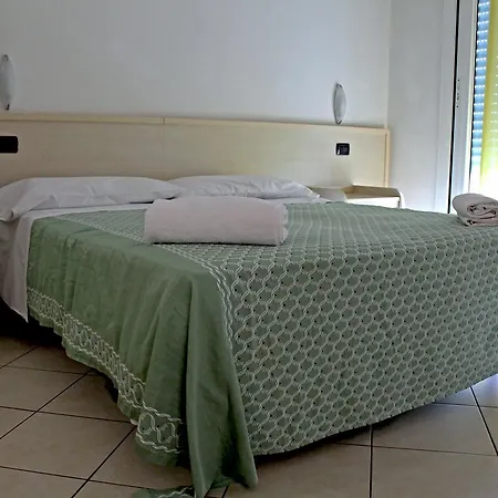 Paradise Aparthotel Rimini
