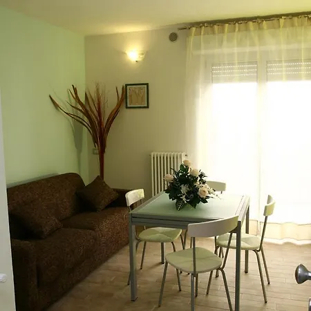 Aparthotel La Dolce 2*