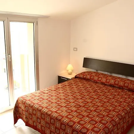 La Dolce Aparthotel 2*