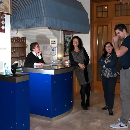 Hotel Ave Rimini