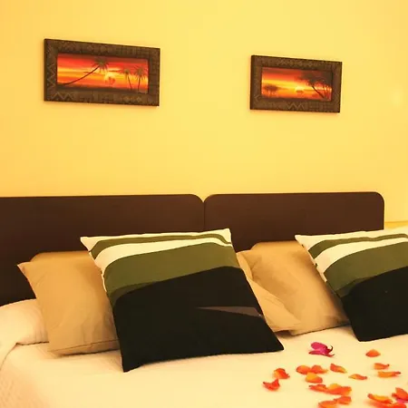 Opera Apart Otel Rimini