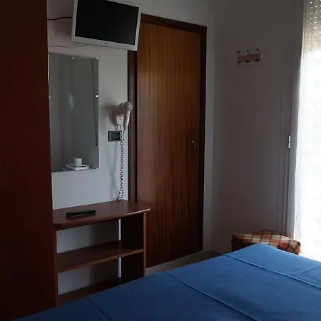 Daria Hotel 3*