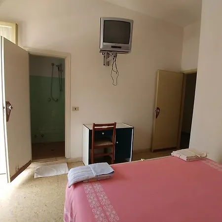 Hotel Stoccarda 2*