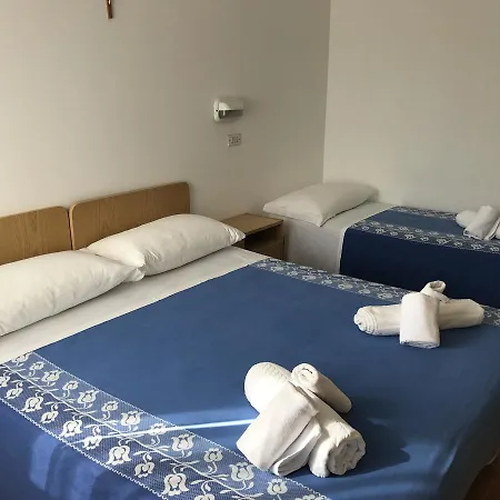 Hotel Vera 2*