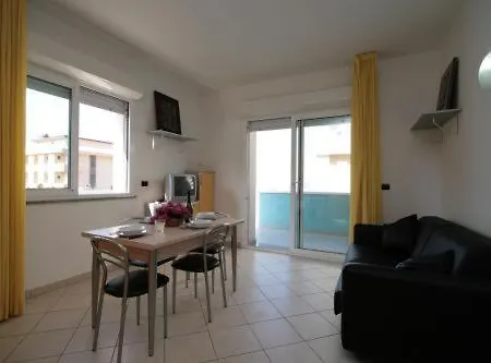 Paradise Aparthotel Rimini