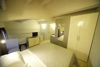 Le Viole Aparthotel