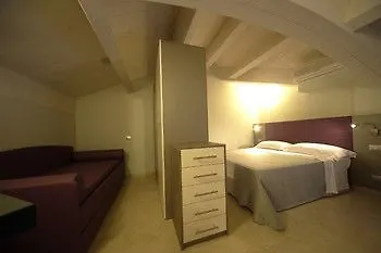 Le Viole Aparthotel