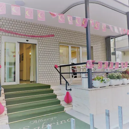 Sabrina Hotel 2*