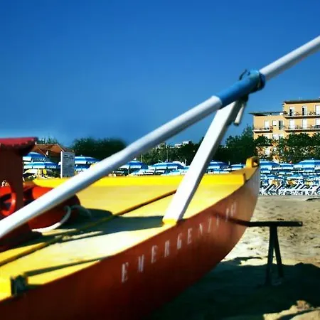 Hotel Atlas 3*
