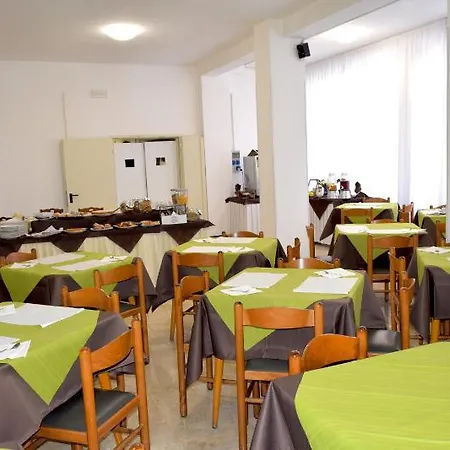 Hotel Oxford 3*