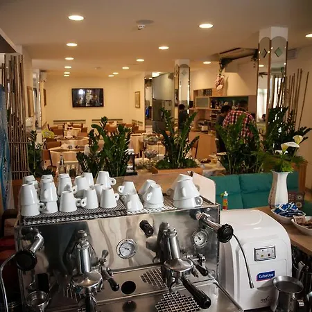Hotel Ramona 2*