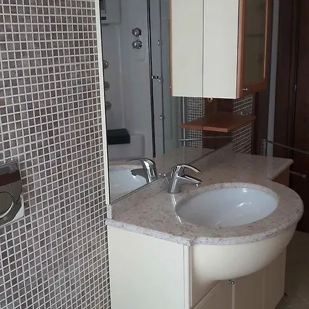 Bed & Breakfast La Regina Di *