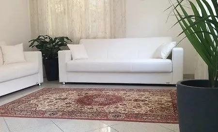 Ofelia 3* Римини