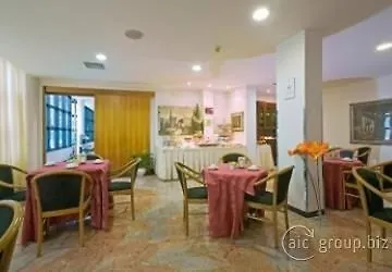 Astoria 4* Римини